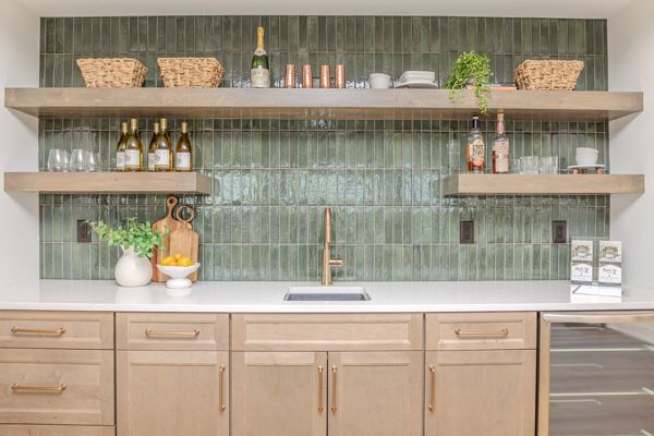 Lower-level wet bar